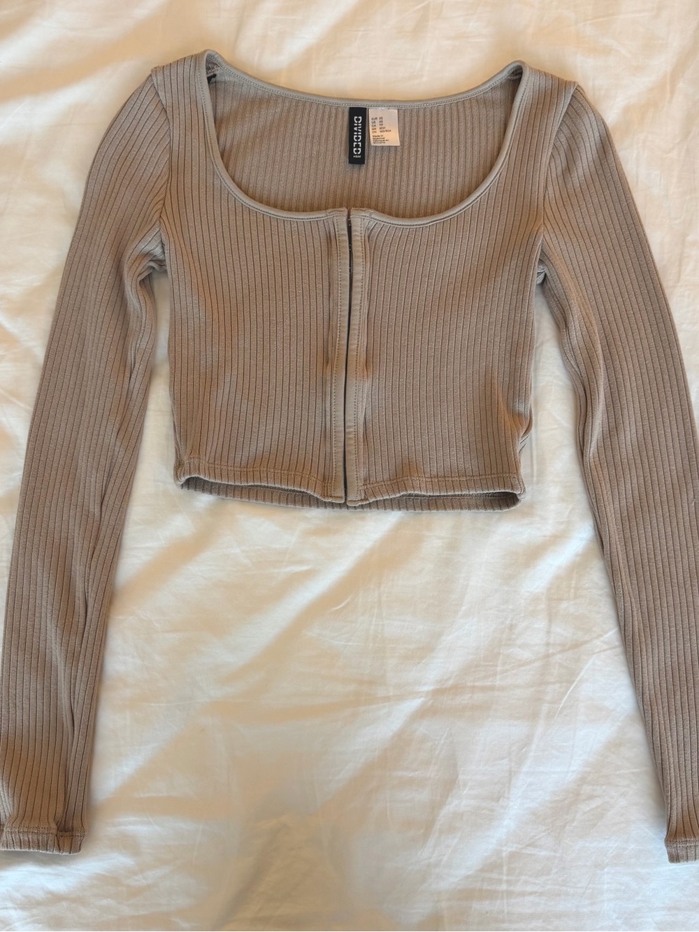 H&M Ribbed Long Sleeve Crop Top